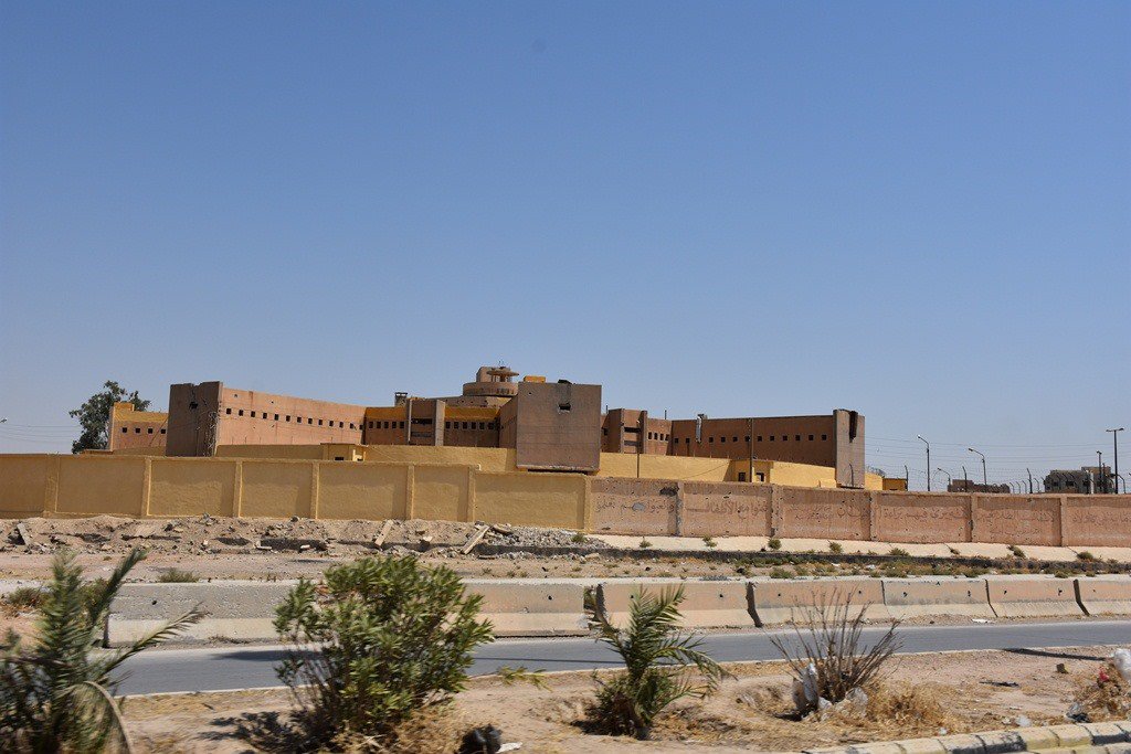 Photos of Hesekê Hasakah Central Prison, now under Asayish control