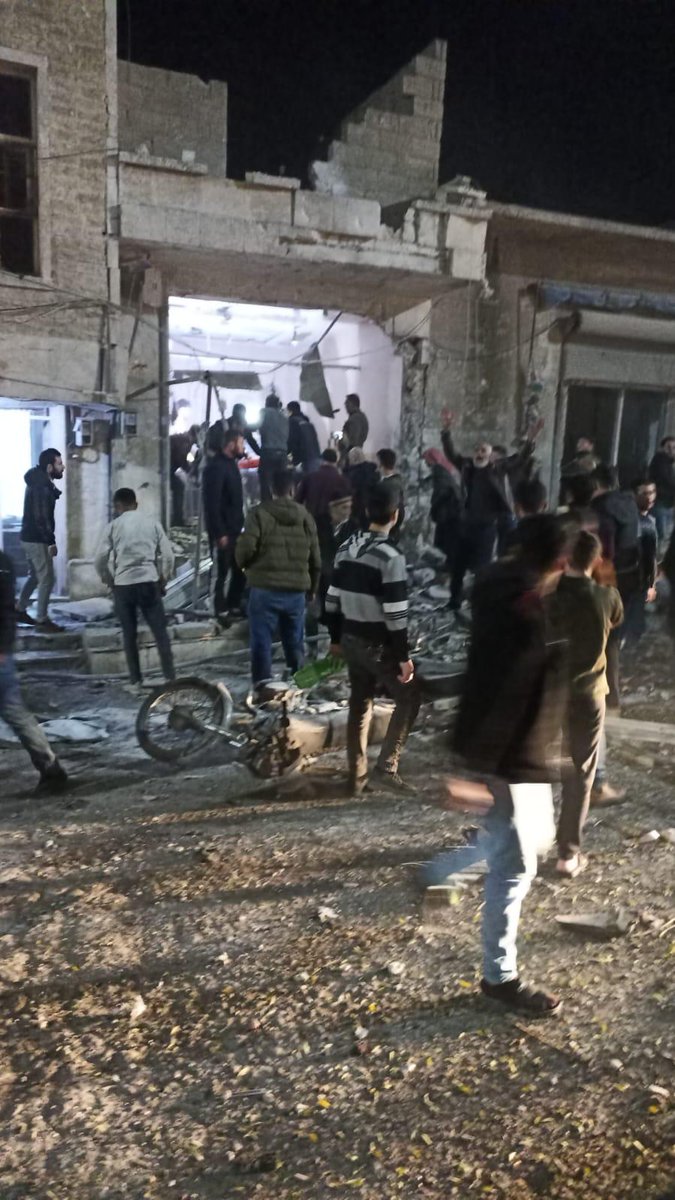 The Syrian Democratic Forces (SDF) targeted with heavy artillery shells the residential neighborhoods in the city of Azaz, north of Aleppo