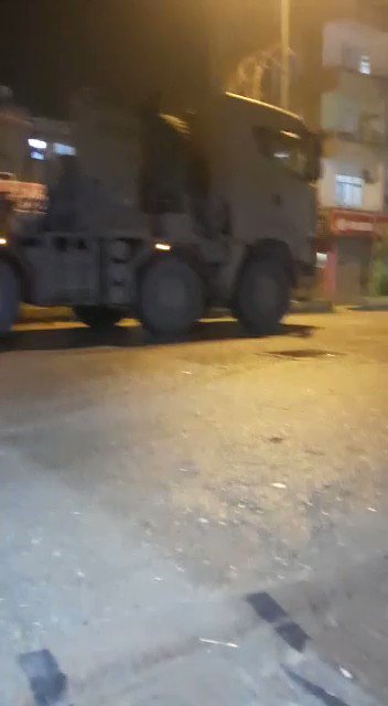 The military convoy of the Turkish Armed Forces was transferred to the Kilis Öncüpınar border area