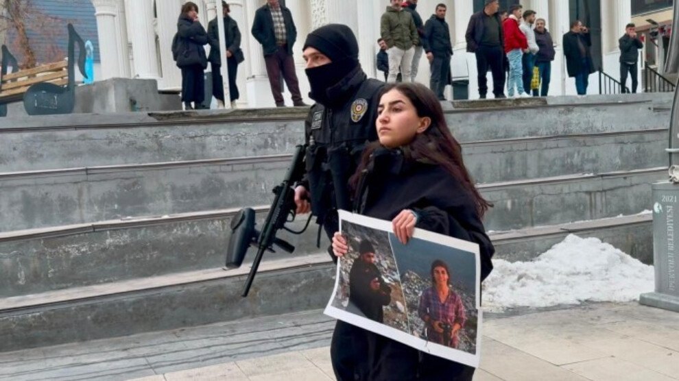 Police in Van attack and detain journalists and activists protesting the killing of Kurdish journalists Jihan Belki and Nazim Dashdam in a Turkish drone strike in North Syria. Police blockaded the street, assaulted protesters—including journalists and politicians