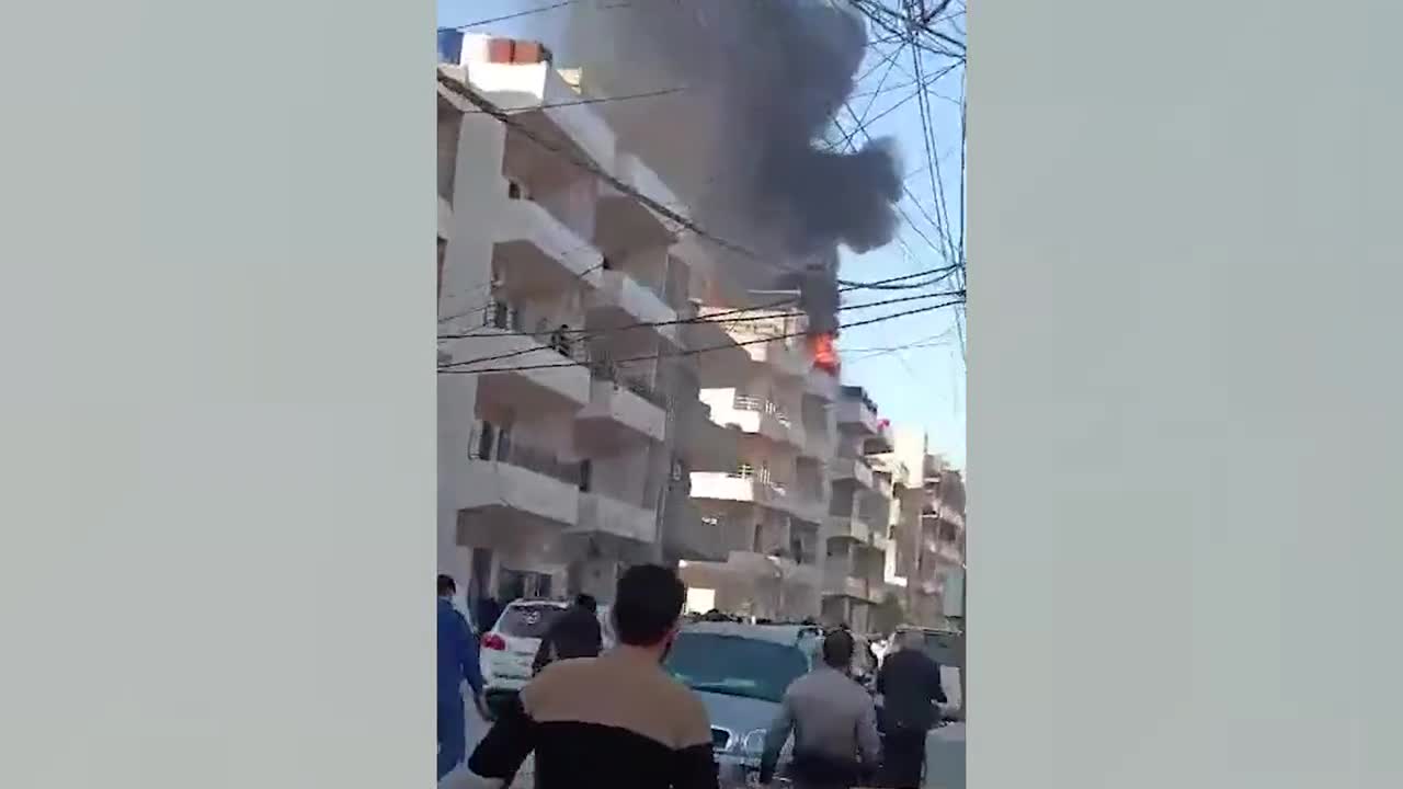 Explosions occurred in the city of Qamishli. According to reports, the explosions were caused by a drone attack. The explosions caused material damage.