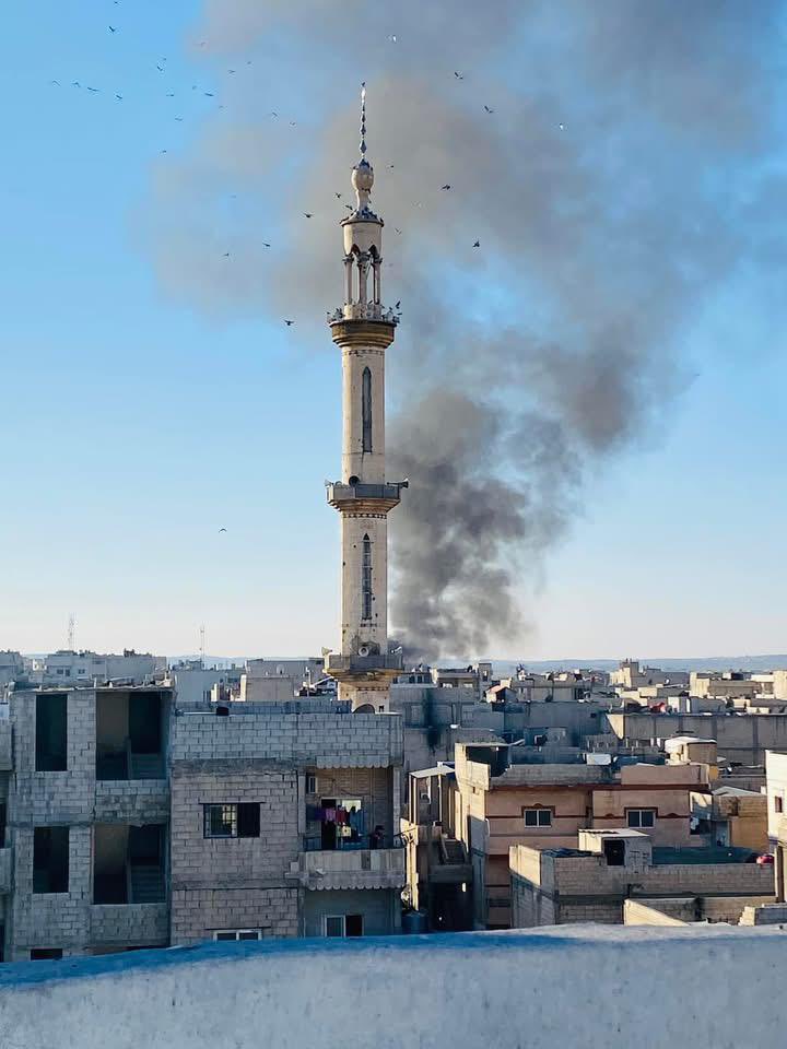 A Turkish airstrike on Kobane killed 2 civilians and wounded several others. The airstrike on a residential building caused a diesel generator to explode