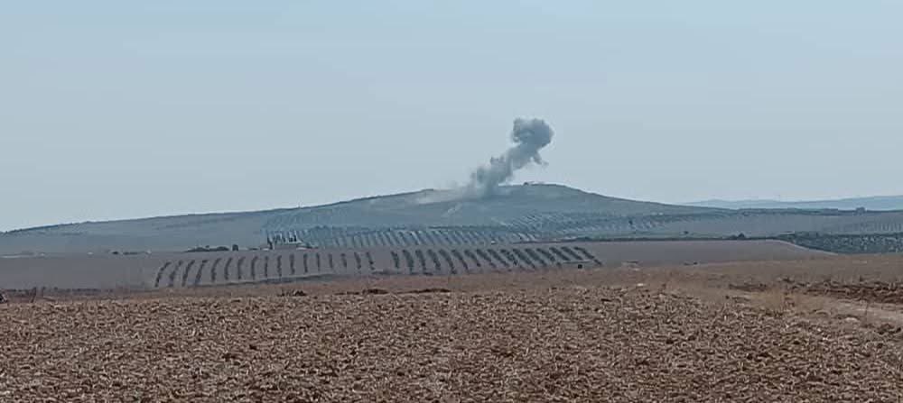 תקיפה אווירית של מזלט טורקי כוונה למיליצית SDF בכפר סייף עלי, מזרחית לעיירה אל-שויוך, דרומית מערבית לעיר עין אל-ערב/קובאני.