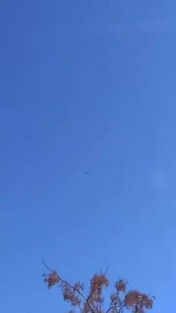 Suicide drones belonging to the SDF militia, coming from the vicinity of Deir Hafer, are targeting residential neighborhoods in the city of Aleppo.