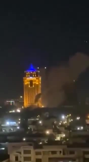 A drone reportedly crashed near the Divan Hotel in Erbil, Iraqi Kurdistan, where smoke was observed rising from the area